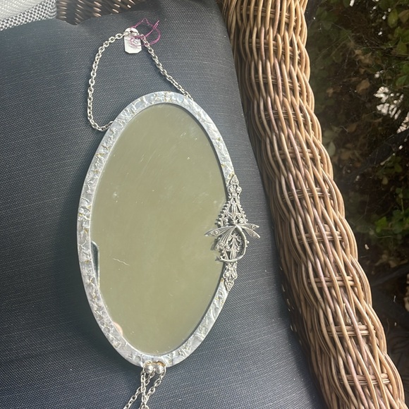 Mirror - Picture 5 of 6